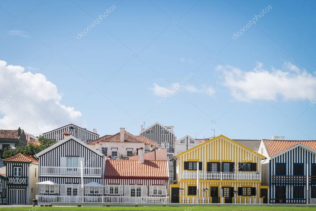 Casas na zona costeira de Cascais