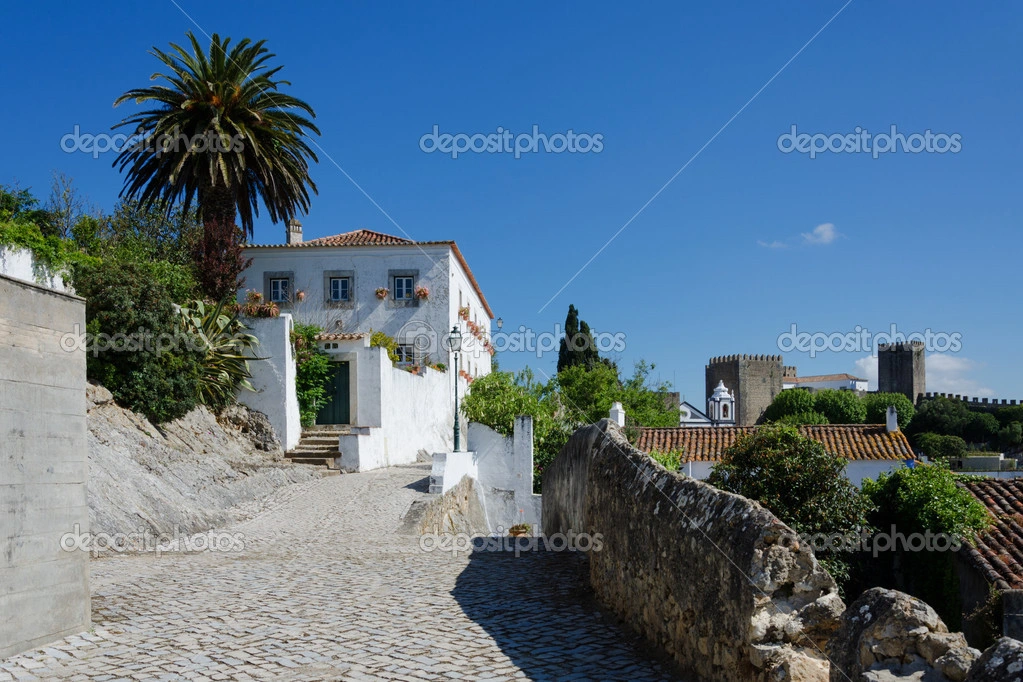 Moradias em zona residencial de Sintra